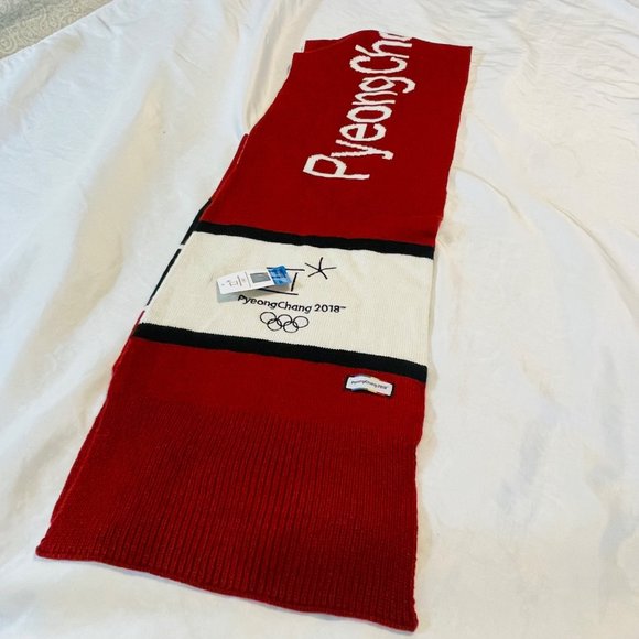 PyeongChang 2018 Official Red Olympic Winter Games Scarf Wordmark Jinyoung - Picture 8 of 12